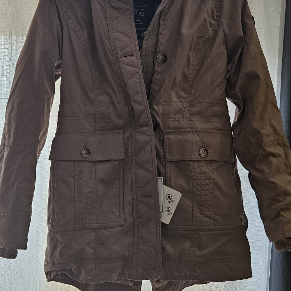 NWT Hollister faux fur lined parka XS